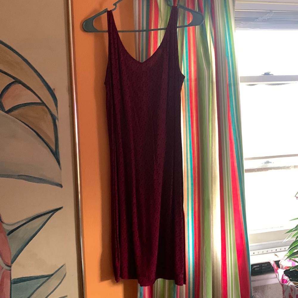 Burgundy and navy dress with straps to the knees